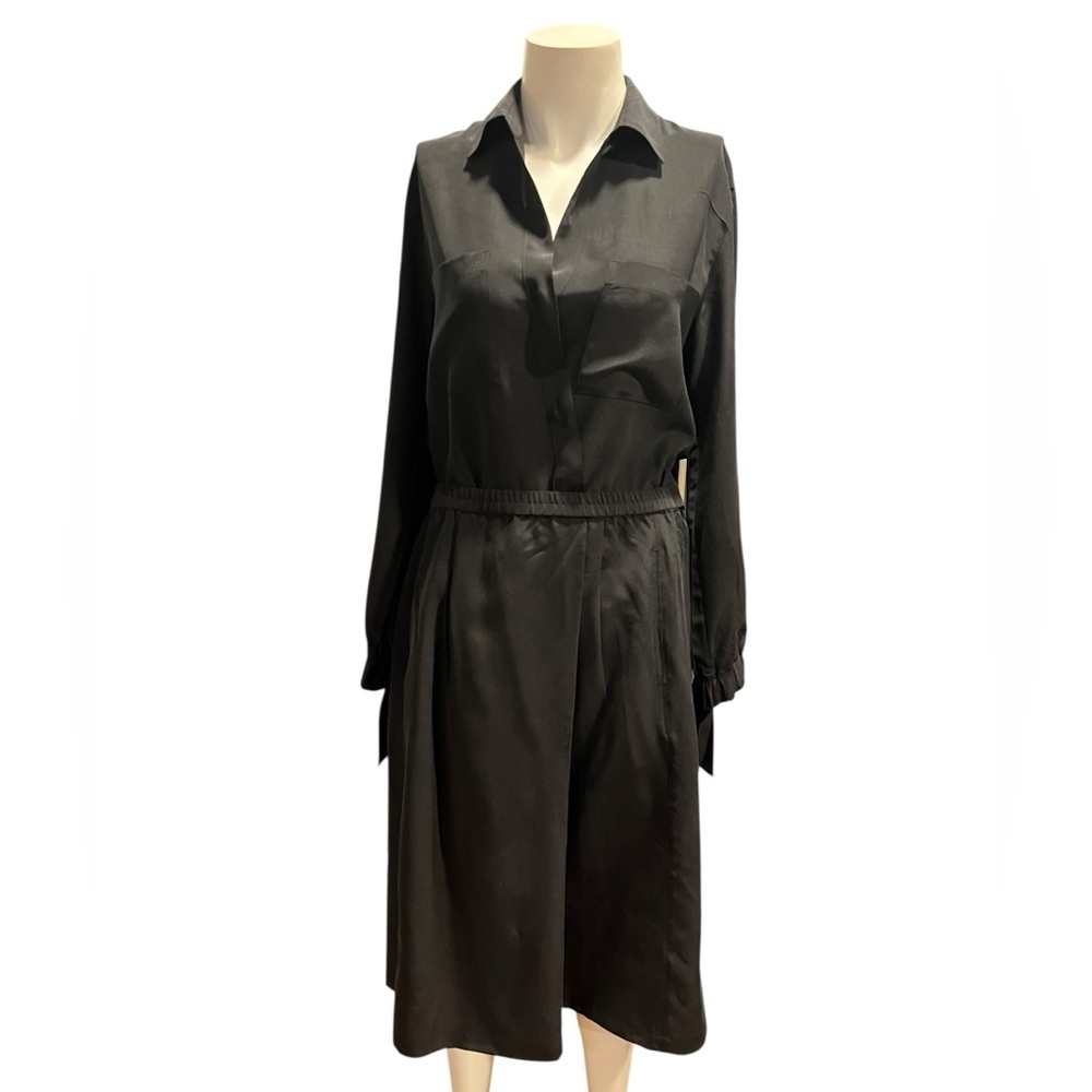 Vince Elegant unique style Silk dress size medium